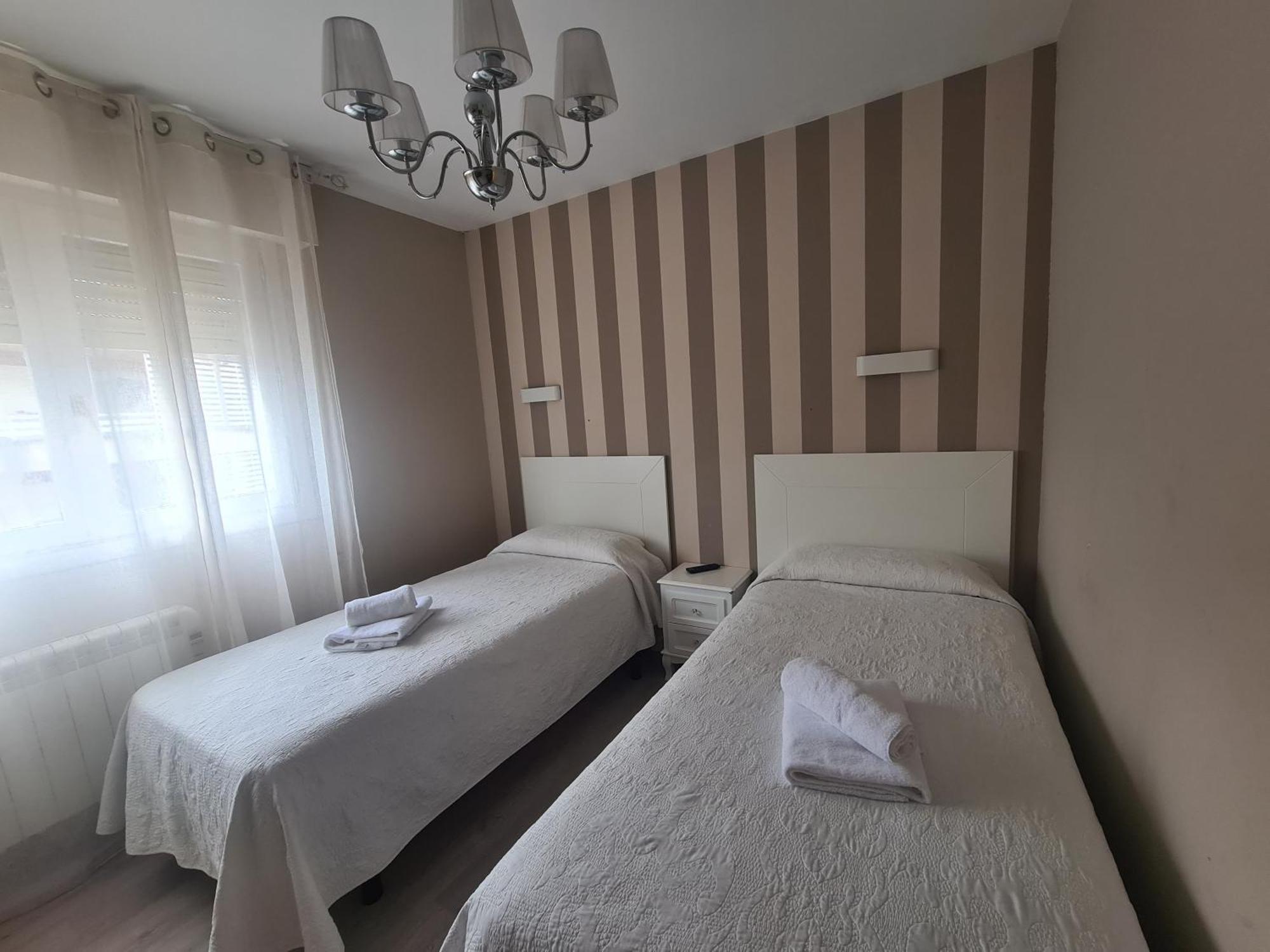 Rooms Castro Centro 乌迪亚莱斯堡 外观 照片